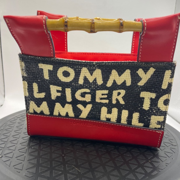 Tommy Hilfiger Handbag - Picture 4 of 6